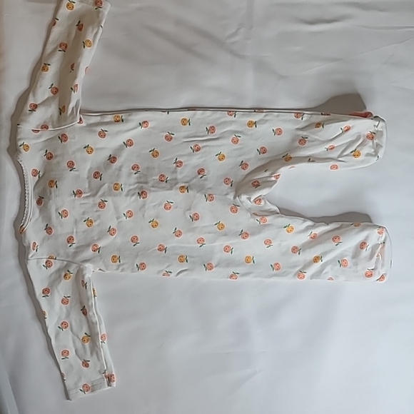 Carter's Peaches Zippered Footie, 9M - Picture 2 of 7